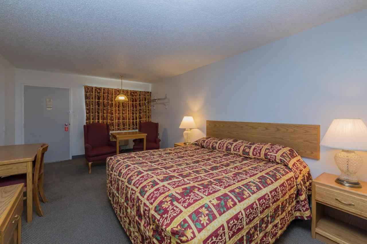 Motel 8 Rock Springs Exteriér fotografie