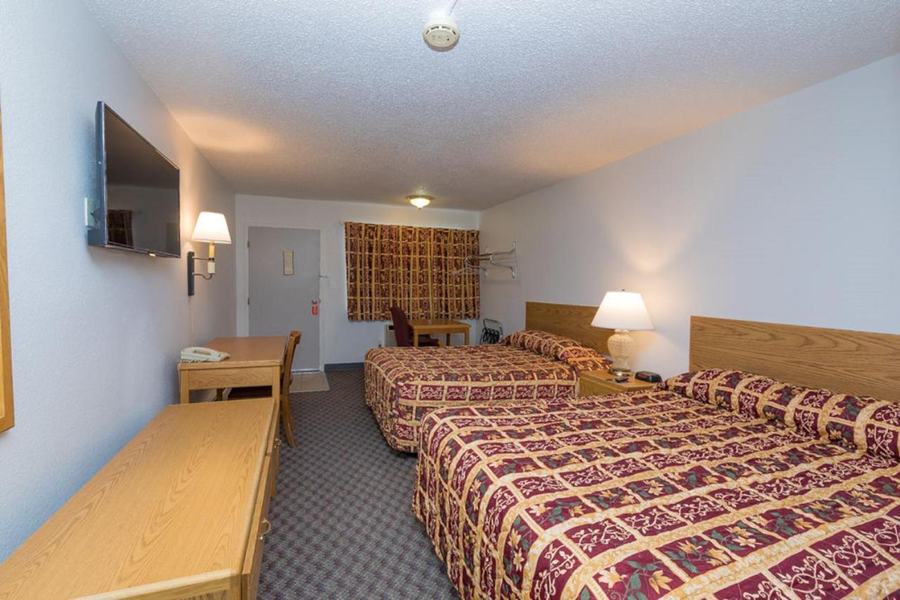 Motel 8 Rock Springs Exteriér fotografie